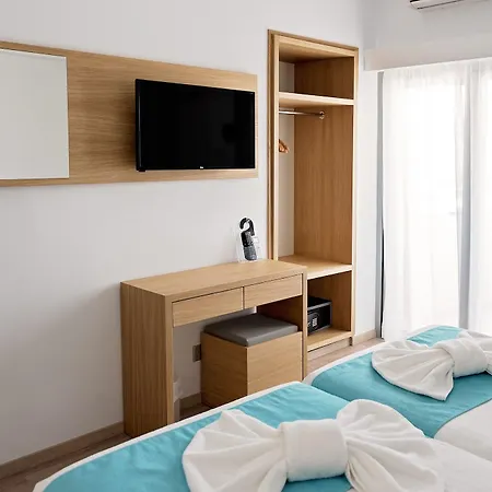 Otel Pyramos Pafos
