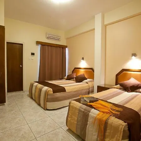 Pyramos Otel 2*